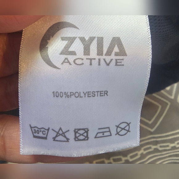 Zyia Active Navy With Rainbow Stripes Windbreaker Size Medium - Picture 7 of 12